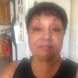 Meet your Posher, Carla